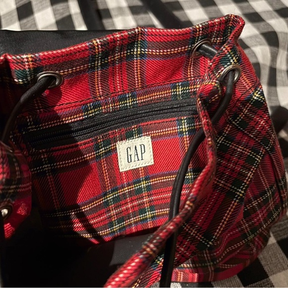 Plaid gap mini backpack - Picture 2 of 3